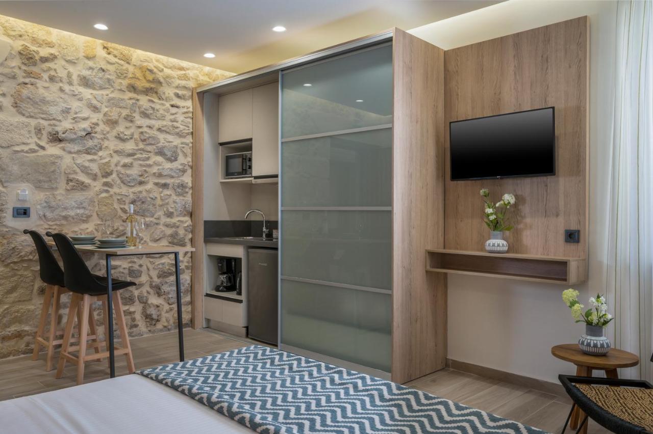 Casa D'irene Deluxe Hotel